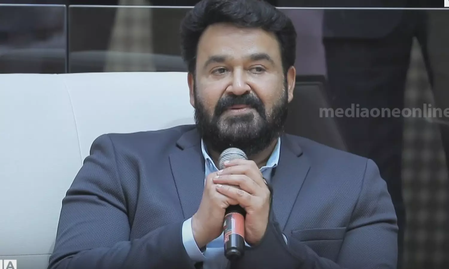 വാക്ക് പാലിച്ച്​ മോഹൻലാൽ; യു.എ.ഇയിലെ നഴ്സുമാരെ കാണാനെത്തി താരം