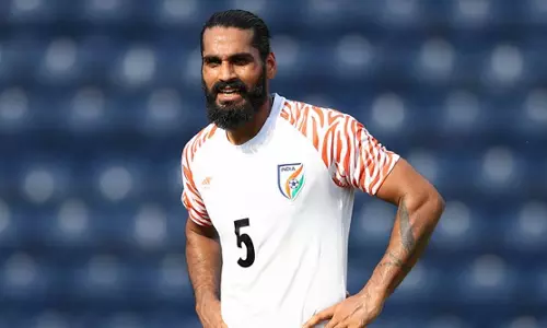 പരിക്ക്: ക്രൊയേഷ്യൻ ക്ലബ്ബിലുള്ള ജിംഗന്റെ അരങ്ങേറ്റം വൈകും പരിക്ക്: ക്രൊയേഷ്യൻ ക്ലബ്ബിലുള്ള ജിംഗന്റെ അരങ്ങേറ്റം വൈകും