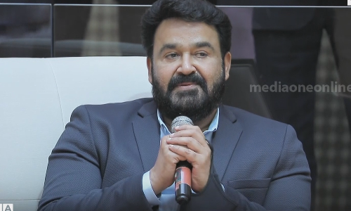 വാക്ക് പാലിച്ച്​ മോഹൻലാൽ; യു.എ.ഇയിലെ നഴ്സുമാരെ കാണാനെത്തി താരം