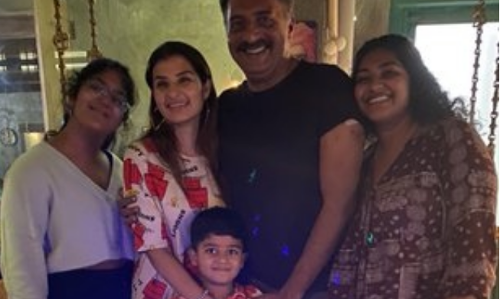 പ്രകാശ് രാജ് വീണ്ടും വിവാഹിതനായി; മകന്‍റെ ആഗ്രഹം സഫലമായെന്ന് നടന്‍