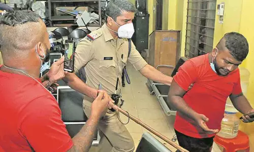 പൊലീസ് ഹരജി തള്ളി കോടതി; ഇ ബുൾ‌ജെറ്റ് സഹോദരൻമാരുടെ ജാമ്യം റദ്ദാക്കില്ല