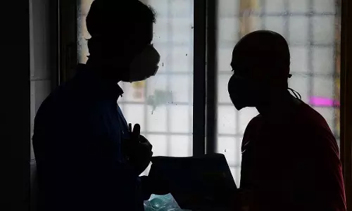 ജാഗ്രത... വീടുകളും സുരക്ഷിതമല്ല!   35 ശതമാനം ആളുകള്‍ക്കും കോവിഡ് ബാധിക്കുന്നത് വീടുകളില്‍ നിന്ന്