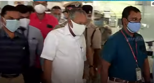 നൂറു ദിന കര്‍മ്മപരിപാടി വേഗത്തില്‍ പൂര്‍ത്തിയാക്കാനുള്ള തീവ്രശ്രമത്തില്‍ പിണറായി സര്‍ക്കാര്‍