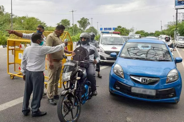 അന്തർ സംസ്ഥാന യാത്രകൾക്ക് ഇനി വിലക്കില്ല; കോവിഡ് യാത്രാ മാർഗനിർദേശങ്ങൾ  പുതുക്കി കേന്ദ്രം