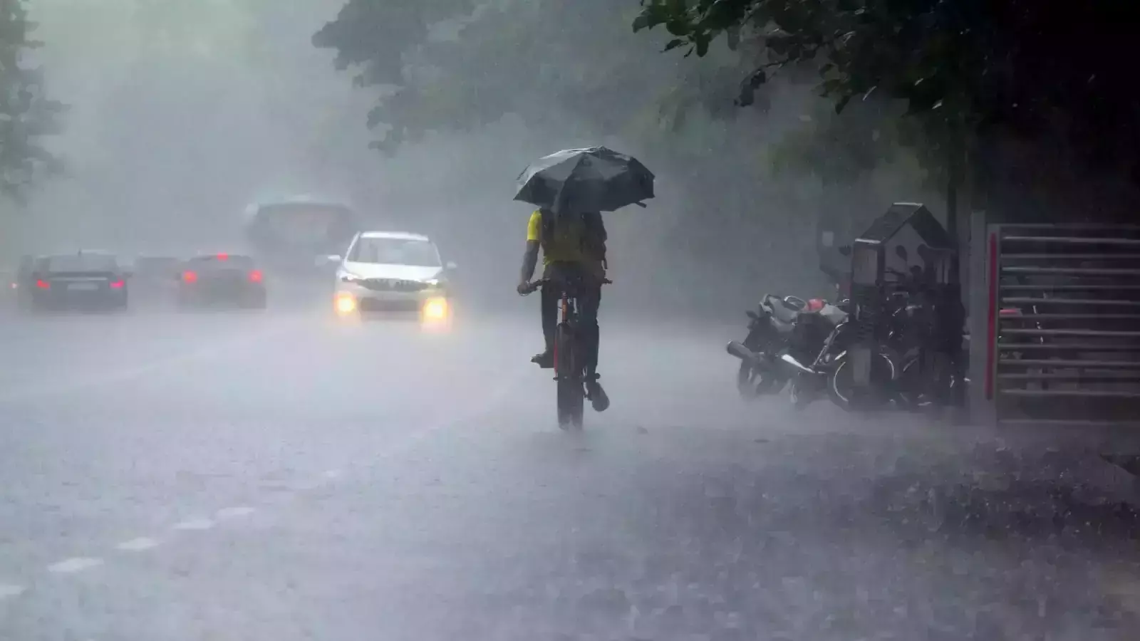 സംസ്ഥാനത്ത് ഇന്ന് ശക്തമായ മഴക്ക് സാധ്യത; ഒമ്പത് ജില്ലകളില്‍ യെല്ലോ അലര്‍ട്ട്