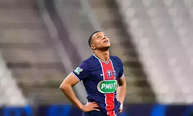 എംബാപ്പെയെ ഞങ്ങള്‍ക്ക് വേണം;  1500 കോടി വാഗ്ദാനം ചെയ്ത് റയല്‍ മാഡ്രിഡ്