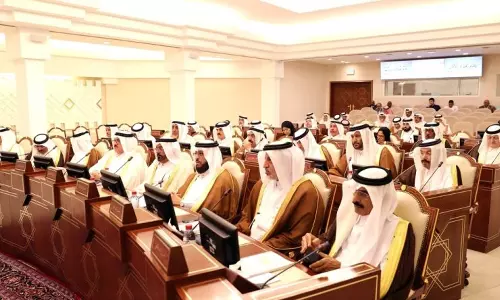 ജനാധിപത്യരീതിയില്‍  ഷൂറാ കൗണ്‍സിലിലേക്കുള്ള നടക്കുന്ന ആദ്യ തെരഞ്ഞെടുപ്പിന്‍റെ ആവേശത്തില്‍ ഖത്തര്‍ ജനത