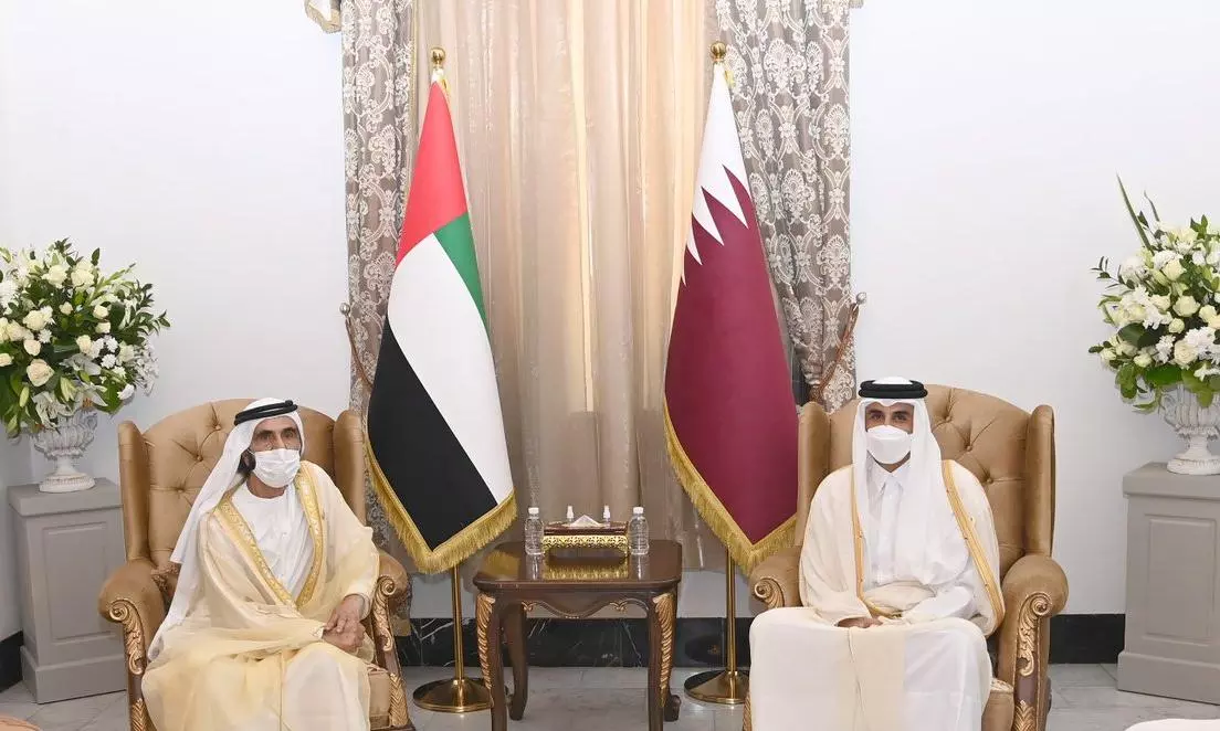 ഖത്തര്‍ അമീറും യുഎഇ ഭരണാധികാരിയും തമ്മില്‍ കൂടിക്കാഴ്ച്ച നടത്തി