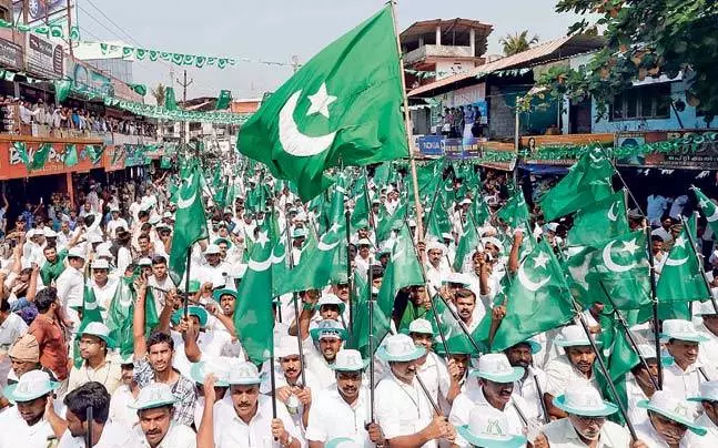 സംഘടന ഭരണഘടനാധിഷ്ഠിതമാകണം, സാമ്പത്തിക ഇടപാടുകളില് സുതാര്യത...; അടിമുടി മാറ്റം നിർദേശിച്ച് ലീഗ് ഉപസമിതി സംഘടന ഭരണഘടനാധിഷ്ഠിതമാകണം, സാമ്പത്തിക ഇടപാടുകളില് സുതാര്യത...; അടിമുടി മാറ്റം നിർദേശിച്ച് ലീഗ് ഉപസമിതി