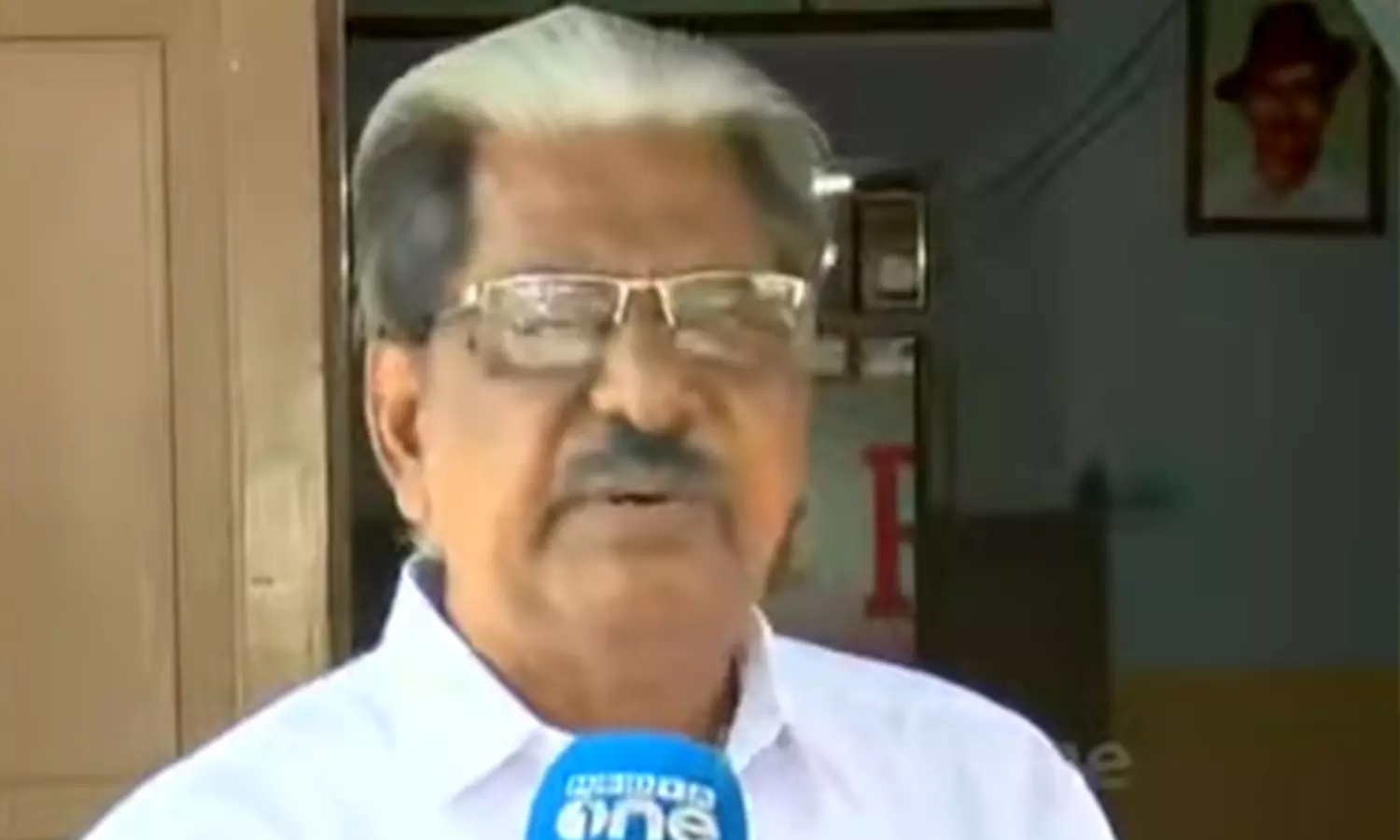 യുഡിഎഫിൽ ഭിന്നത; മുന്നണി യോഗം ബഹിഷ്കരിക്കാൻ ആർഎസ്പിയിൽ ആലോചന യുഡിഎഫിൽ ഭിന്നത; മുന്നണി യോഗം ബഹിഷ്കരിക്കാൻ ആർഎസ്പിയിൽ ആലോചന