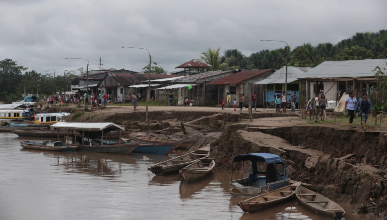പെറുവില്‍ ബോട്ടുകള്‍ കൂട്ടിയിടിച്ച് 11 മരണം; ആറുപേര്‍ക്ക് പരിക്ക്, നിരവധിപേരെ കാണാതായി