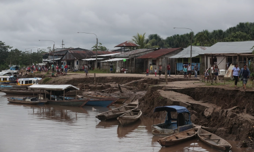 പെറുവില്‍ ബോട്ടുകള്‍ കൂട്ടിയിടിച്ച് 11 മരണം; ആറുപേര്‍ക്ക് പരിക്ക്, നിരവധിപേരെ കാണാതായി