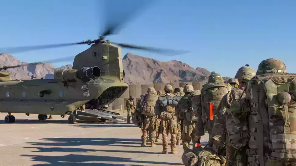 അഫ്ഗാനിൽ നിന്ന് അമേരിക്കയടക്കമുള്ള നാറ്റോ സൈനികർ മടങ്ങി; ഉടൻ സർക്കാർ രൂപീകരിക്കാൻ താലിബാൻ അഫ്ഗാനിൽ നിന്ന് അമേരിക്കയടക്കമുള്ള നാറ്റോ സൈനികർ മടങ്ങി; ഉടൻ സർക്കാർ രൂപീകരിക്കാൻ താലിബാൻ