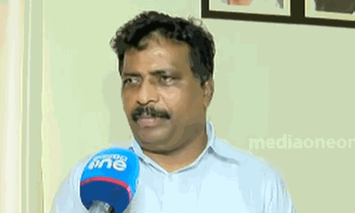 ഉമ്മൻ ചാണ്ടിയുടെയും ചെന്നിത്തലയുടെയും അതൃപ്തി പരിഹരിക്കേണ്ടത് ഹൈക്കമാൻഡ് : കൊടിക്കുന്നിൽ സുരേഷ്