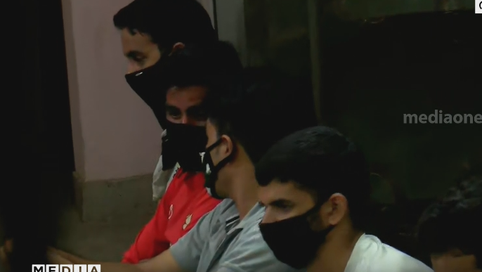 രേഖകളില്ലാതെ തോക്ക് കൈവശം വച്ച അഞ്ച് കശ്മീർ സ്വദേശികൾ തിരുവനന്തപുരത്ത് അറസ്റ്റിൽ