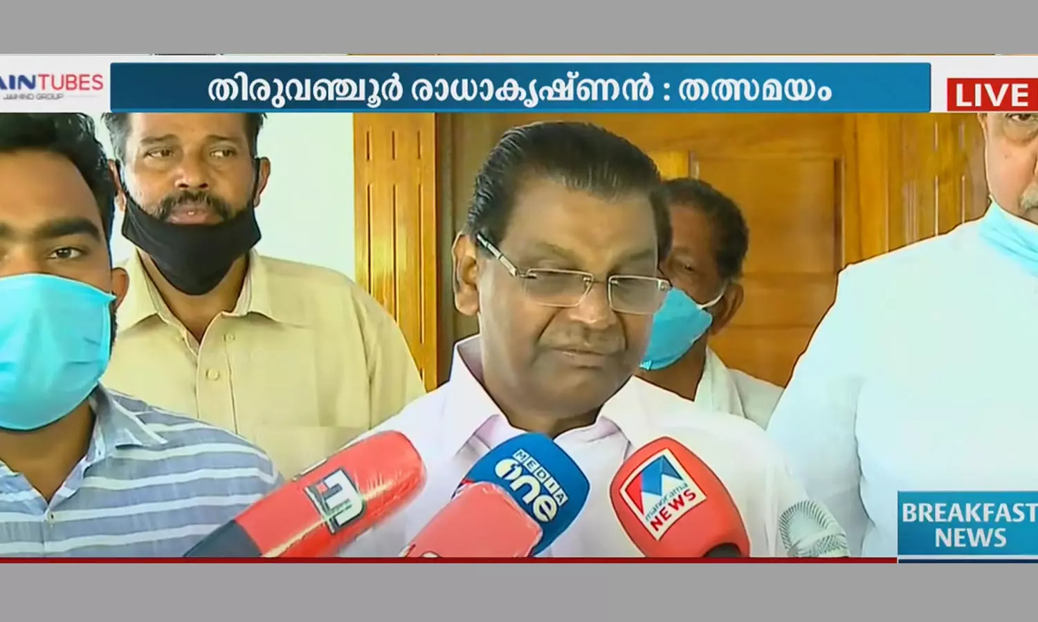 മകന്റെ നിയമനം യൂത്ത് കോണ്ഗ്രസിന്റെ ആഭ്യന്തര പ്രശ്നമെന്ന് തിരുവഞ്ചൂര് മകന്റെ നിയമനം യൂത്ത് കോണ്ഗ്രസിന്റെ ആഭ്യന്തര പ്രശ്നമെന്ന് തിരുവഞ്ചൂര്