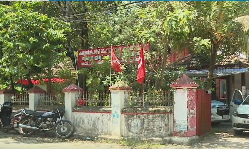 ആര്‍.എസ്.എസ് പ്രവർത്തകർ ഉൾപ്പെട്ട വധശ്രമക്കേസിനെ ചൊല്ലി ആലപ്പുഴ സി.പി.എമ്മിൽ പുതിയ വിവാദം