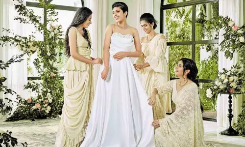 ഫേസ്ബുക്കില്‍ കമന്‍റിട്ടു; പിന്നെ ധന്യയെ കണ്ടത് മലബാര്‍ ഗോള്‍ഡിന്‍റെ പരസ്യത്തില്‍