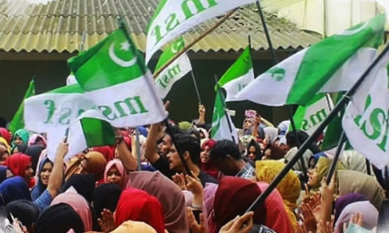 ഹരിത നേതാക്കളുടെ പരാതിയില്‍ വനിതാ കമ്മീഷന്‍ നടപടി തുടങ്ങി; പരാതിക്കാരുടെ മൊഴിയെടുക്കും