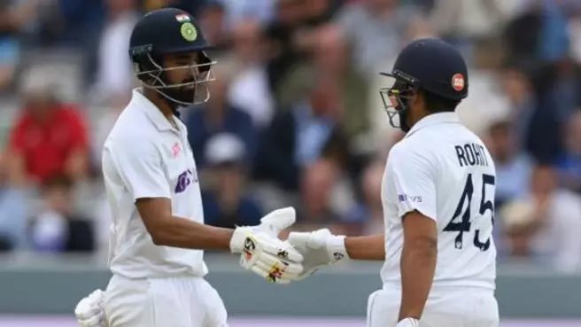 മൂന്നാം ദിനം ആര്ക്കൊപ്പം? ഓപ്പണര്മാരില് കണ്ണും നട്ട് ഇന്ത്യ മൂന്നാം ദിനം ആര്ക്കൊപ്പം? ഓപ്പണര്മാരില് കണ്ണും നട്ട് ഇന്ത്യ