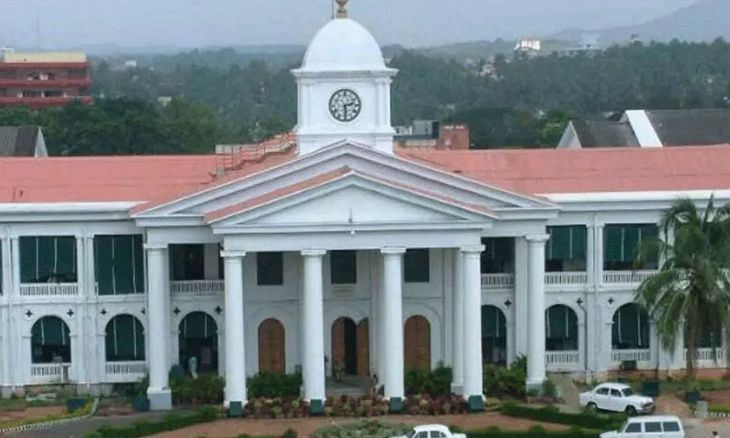 എയ്ഡഡ് സ്കൂളുകളിൽ റിക്രൂട്ട്മെന്റ് ബോര്ഡ്; ശമ്പള കമ്മീഷൻ റിപ്പോർട്ടിനെതിരെ ഓർത്തഡോക്സ് സഭ എയ്ഡഡ് സ്കൂളുകളിൽ റിക്രൂട്ട്മെന്റ് ബോര്ഡ്; ശമ്പള കമ്മീഷൻ റിപ്പോർട്ടിനെതിരെ ഓർത്തഡോക്സ് സഭ