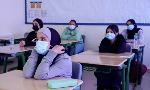 അബൂദബിയിലെ സ്കൂളുകൾ വീണ്ടും സജീവമായി; 3,88,571 വിദ്യാർഥികൾ ക്ലാസ് മുറികളിലെത്തി അബൂദബിയിലെ സ്കൂളുകൾ വീണ്ടും സജീവമായി; 3,88,571 വിദ്യാർഥികൾ ക്ലാസ് മുറികളിലെത്തി