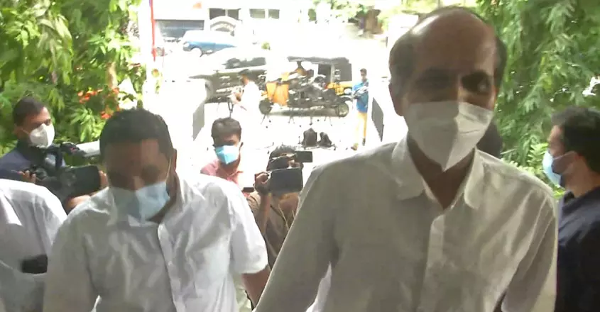 വഹാബ്- കാസിം പക്ഷങ്ങള് സമവായത്തില്; ഐ.എൻ.എൽ തർക്കത്തിന് പരിഹാരം വഹാബ്- കാസിം പക്ഷങ്ങള് സമവായത്തില്; ഐ.എൻ.എൽ തർക്കത്തിന് പരിഹാരം