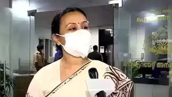 12കാരന്റെ മരണകാരണം നിപ തന്നെ; സ്ഥിരീകരിച്ച് ആരോഗ്യമന്ത്രി 12കാരന്റെ മരണകാരണം നിപ തന്നെ; സ്ഥിരീകരിച്ച് ആരോഗ്യമന്ത്രി