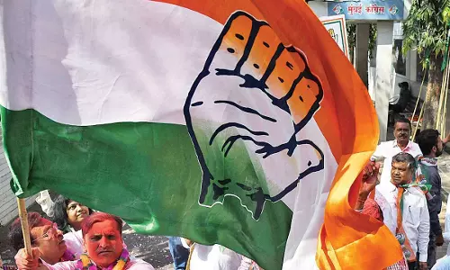 യുപിയിൽ എസ്പിയുമായും ബിഎസ്പിയുമായും കൂട്ടിനില്ല; സഖ്യം ചെറുകക്ഷികളോട് മാത്രമെന്ന് കോൺഗ്രസ്