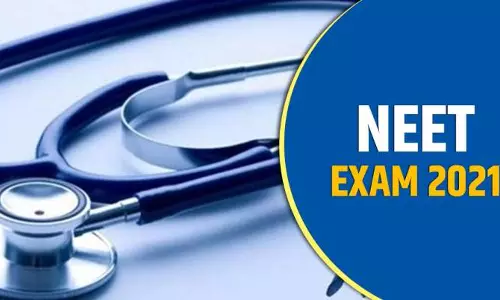 നീറ്റ് പരീക്ഷ നീട്ടില്ല; പരീക്ഷ മാറ്റിവെയ്ക്കണമെന്ന ഹരജി സുപ്രീംകോടതി തള്ളി നീറ്റ് പരീക്ഷ നീട്ടില്ല; പരീക്ഷ മാറ്റിവെയ്ക്കണമെന്ന ഹരജി സുപ്രീംകോടതി തള്ളി