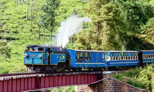 മേട്ടുപാളയം-ഊട്ടി ട്രെയിൻ സർവീസ്​ പുനരാരംഭിച്ചു