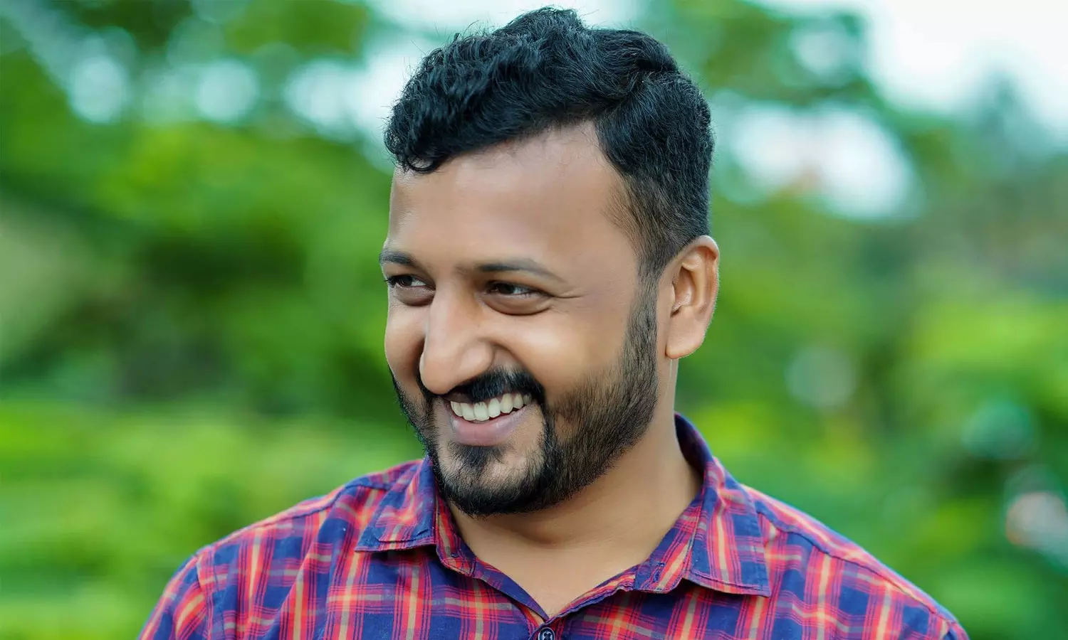 വൈറസ് സിനിമയുടെ രണ്ടാം ഭാഗമിറക്കാനായി ഒരുപാട് മനുഷ്യരെ പിടിച്ചുകെട്ടുന്നത് നാടിനോട് ചെയ്യുന്ന ദ്രോഹമാണ്- നിപ പ്രതിരോധത്തിലെ വീഴ്ച ചൂണ്ടിക്കാട്ടി രാഹുൽ മാങ്കൂട്ടത്തിൽ