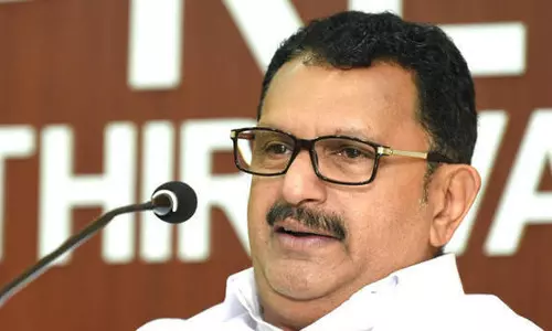 പിണറായി വിജയന് വേണ്ടിയാണ് കോടിയേരി സംസാരിക്കുന്നത്; ലക്ഷ്യം മുഹമ്മദ് റിയാസിനെ മുഖ്യമന്ത്രിയാക്കാൻ: കെ.മുരളീധരൻ പിണറായി വിജയന് വേണ്ടിയാണ് കോടിയേരി സംസാരിക്കുന്നത്; ലക്ഷ്യം മുഹമ്മദ് റിയാസിനെ മുഖ്യമന്ത്രിയാക്കാൻ: കെ.മുരളീധരൻ