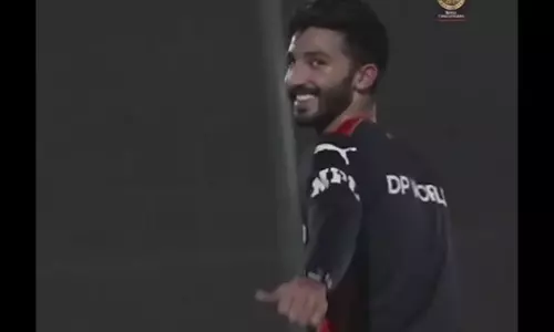 പരിശീലനത്തിനിടെ റൊണാള്‍ഡോയെ അനുകരിച്ച് ദേവ്ദത്ത് പടിക്കല്‍