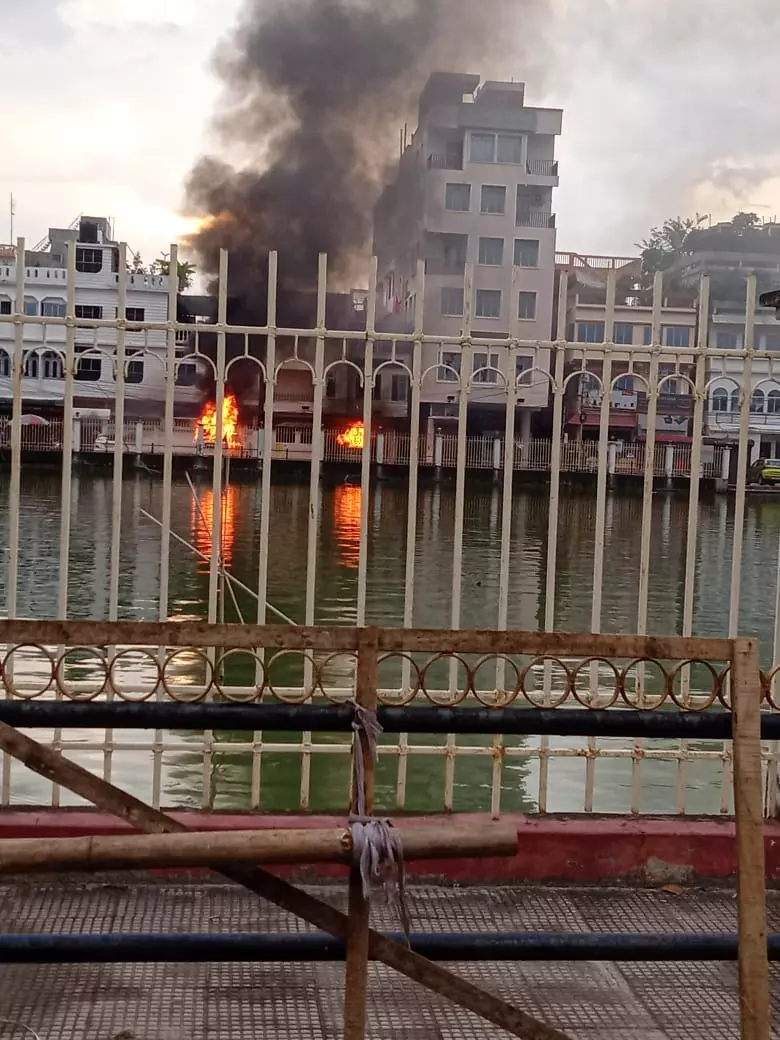 ഓഫീസുകള്‍ തീയിട്ടു, കാറുകള്‍ കത്തിച്ചു; ത്രിപുരയില്‍ സി.പി.എമ്മിനെതിരെ അക്രമം അഴിച്ചുവിട്ട് ബി.ജെ.പി