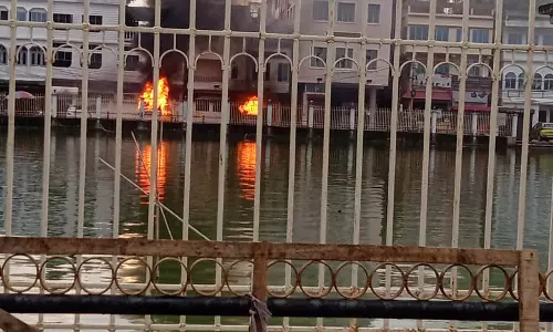 ഓഫീസുകള്‍ തീയിട്ടു, കാറുകള്‍ കത്തിച്ചു; ത്രിപുരയില്‍ സി.പി.എമ്മിനെതിരെ അക്രമം അഴിച്ചുവിട്ട് ബി.ജെ.പി