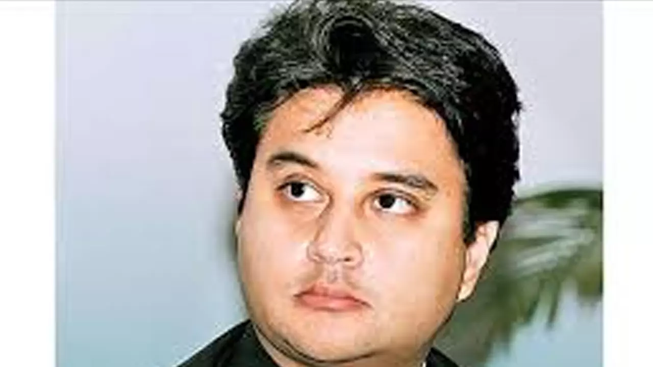 ആഭ്യന്തര വ്യോമയാന രംഗം സജീവമാക്കാൻ നൂറുദിന പദ്ധതിയുമായി കേന്ദ്ര സർക്കാർ ആഭ്യന്തര വ്യോമയാന രംഗം സജീവമാക്കാൻ നൂറുദിന പദ്ധതിയുമായി കേന്ദ്ര സർക്കാർ