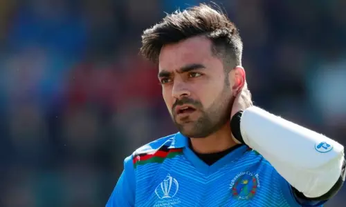 അഫ്ഗാന്‍ ക്രിക്കറ്റ് ടീം ക്യാപ്റ്റന്‍ സ്ഥാനത്ത് നിന്നും റാഷിദ് ഖാന്‍ രാജിവെച്ചു