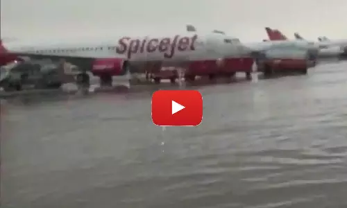 ഡൽഹിയിൽ 46 വർഷത്തിനിടയിലെ റെക്കോർഡ്​ മഴ; വിമാനത്താവളം വെള്ളത്തിൽ- വിഡിയോ