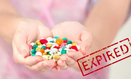 യുപിയിലെ മെഡിക്കല്‍ ക്യാമ്പില്‍ വിതരണം ചെയ്തത് കാലാവധി കഴിഞ്ഞ മരുന്നുകള്‍; ആറുപേര്‍ ആശുപത്രിയില്‍