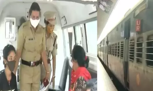 ട്രെയിനിലെ മോഷണം: പ്രതിയെന്ന് കരുതുന്നയാളുടെ ചിത്രം പുറത്തുവിട്ടു ട്രെയിനിലെ മോഷണം: പ്രതിയെന്ന് കരുതുന്നയാളുടെ ചിത്രം പുറത്തുവിട്ടു