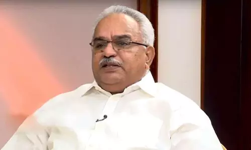 പാര്ട്ടി ഭരണഘടന വായിച്ചതിനാല് അച്ചടക്കം പാലിക്കാറുണ്ട്; ഡി.രാജക്ക് കാനം രാജേന്ദ്രന്റെ മറുപടി പാര്ട്ടി ഭരണഘടന വായിച്ചതിനാല് അച്ചടക്കം പാലിക്കാറുണ്ട്; ഡി.രാജക്ക് കാനം രാജേന്ദ്രന്റെ മറുപടി