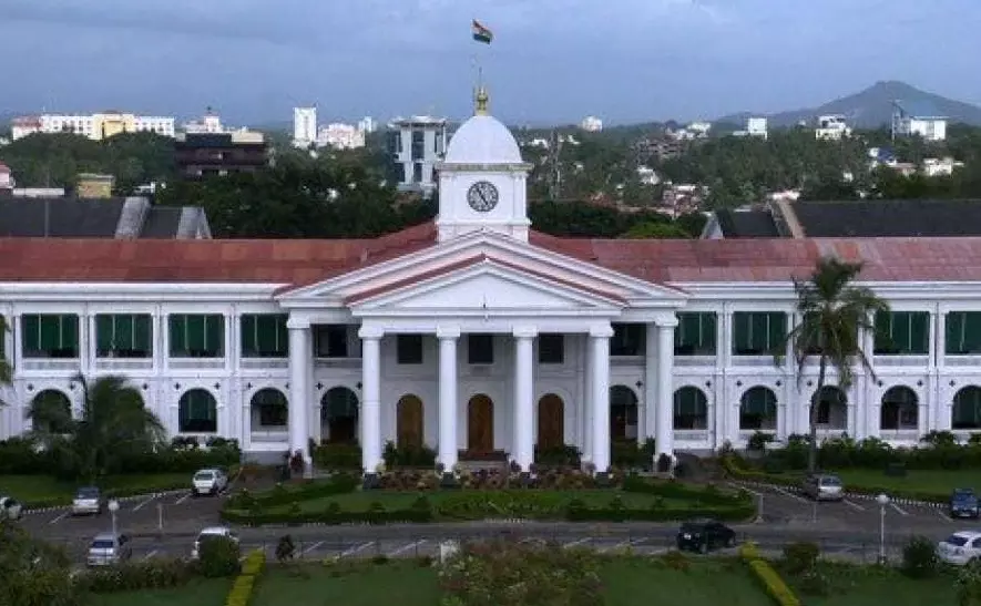 സർക്കാർ സ്ഥാപനങ്ങളിൽ ശനിയാഴ്ച പ്രവൃത്തി ദിവസം; കാർഡ് വഴിയുള്ള പഞ്ചിങ്ങും നിര്ബന്ധമാക്കി സർക്കാർ സ്ഥാപനങ്ങളിൽ ശനിയാഴ്ച പ്രവൃത്തി ദിവസം; കാർഡ് വഴിയുള്ള പഞ്ചിങ്ങും നിര്ബന്ധമാക്കി
