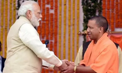 മോദിയെപ്പോലെ യോഗിയും.. നാല് വര്‍ഷമായി ഒരു ദിവസം പോലും അവധിയെടുത്തിട്ടില്ല: യു.പി ഉപമുഖ്യമന്ത്രി