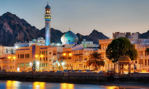 അവധിക്കാല യാത്രികരുടെ പ്രിയപ്പെട്ട ആദ്യ പത്ത് നഗരങ്ങളില്‍ ഒന്നായി മസ്‌കത്ത്