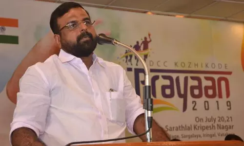 പിന്നിൽ നിന്ന് കുത്തേറ്റ് മരിക്കാൻ തയ്യാറല്ല: കെ.പി അനിൽകുമാർ കോൺഗ്രസ് വിട്ടു പിന്നിൽ നിന്ന് കുത്തേറ്റ് മരിക്കാൻ തയ്യാറല്ല: കെ.പി അനിൽകുമാർ കോൺഗ്രസ് വിട്ടു