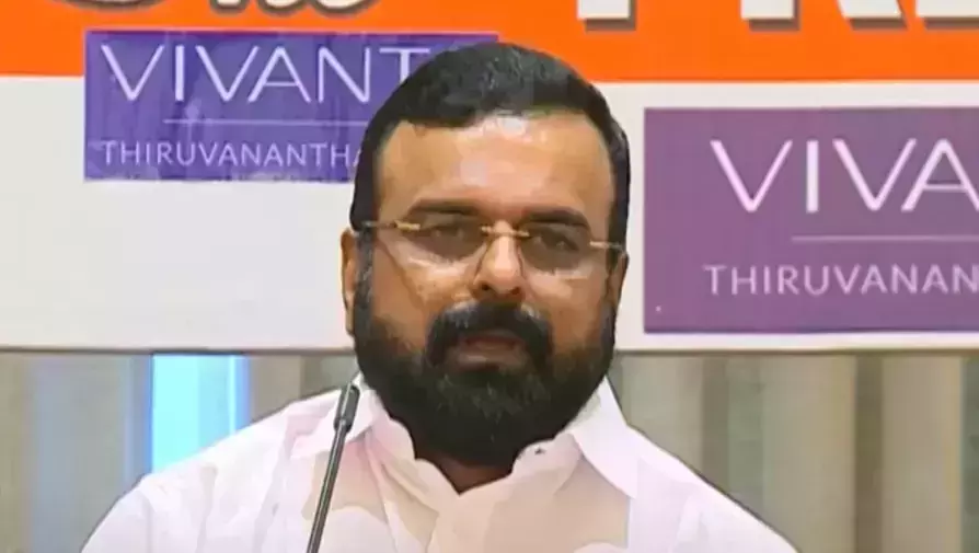 ഉപാധികളില്ലാതെ സിപിഎമ്മിലേക്കെന്ന് കെ.പി അനിൽകുമാർ ഉപാധികളില്ലാതെ സിപിഎമ്മിലേക്കെന്ന് കെ.പി അനിൽകുമാർ