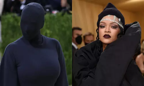 കറുപ്പിനഴക്; മെറ്റ് ഗാലയിൽ കിം കർദാഷിയാൻ ഒറ്റയ്ക്കല്ല, ശരീരം മുഴുവൻ മറച്ച് റിഹാനയും