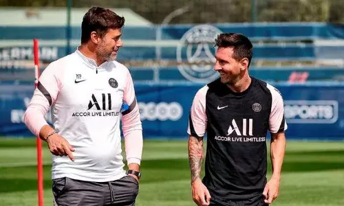 കോച്ച് സ്ഥിരീകരിച്ചു, മെസ്സി - നെയ്മർ - എംബാപ്പെ ഇന്നിറങ്ങും