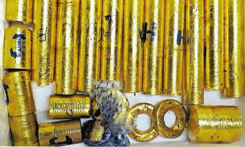 നയതന്ത്ര സ്വര്ണക്കടത്ത്; കസ്റ്റംസ് പിടികൂടിയ 30 കിലോ സ്വർണ്ണം ഇ.ഡി കണ്ടുകെട്ടി നയതന്ത്ര സ്വര്ണക്കടത്ത്; കസ്റ്റംസ് പിടികൂടിയ 30 കിലോ സ്വർണ്ണം ഇ.ഡി കണ്ടുകെട്ടി